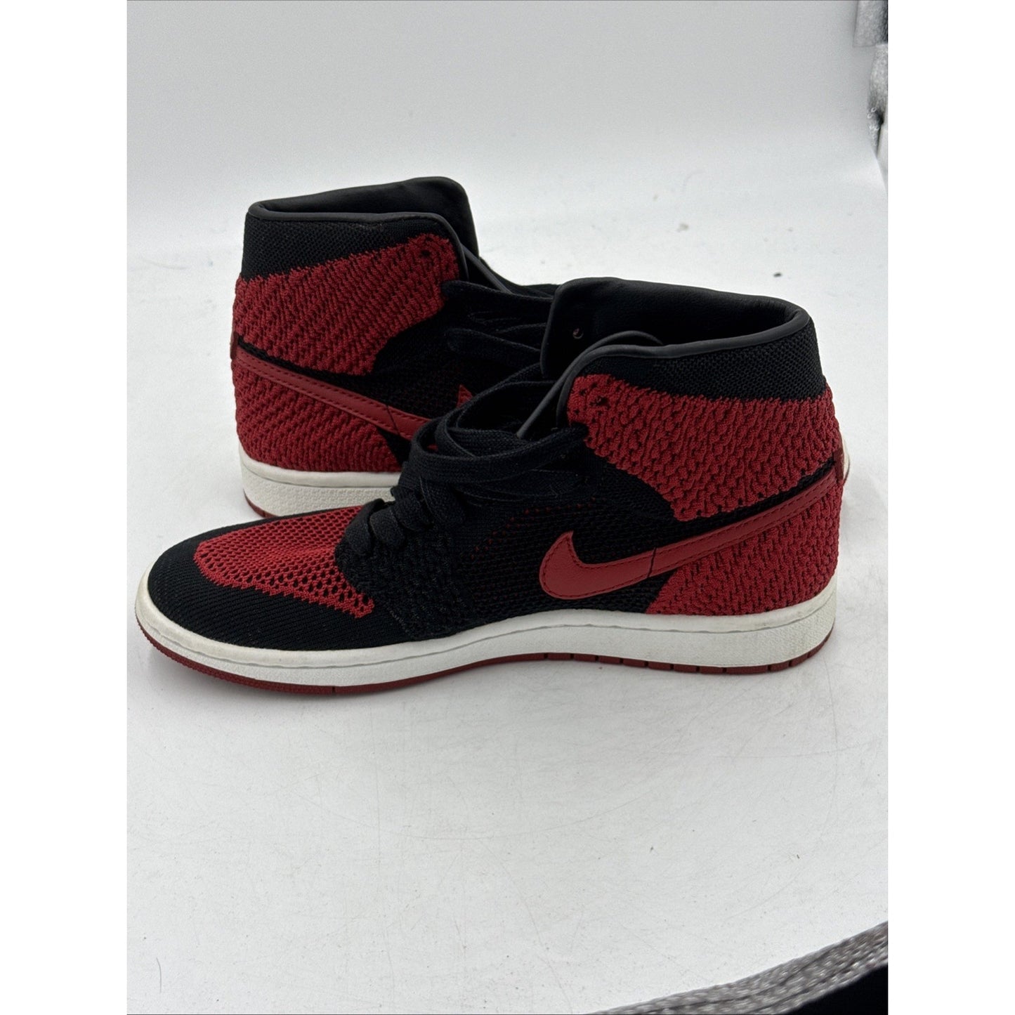 Size 5.5 Y - Air Jordan 1 Retro OG Flyknit High Bred