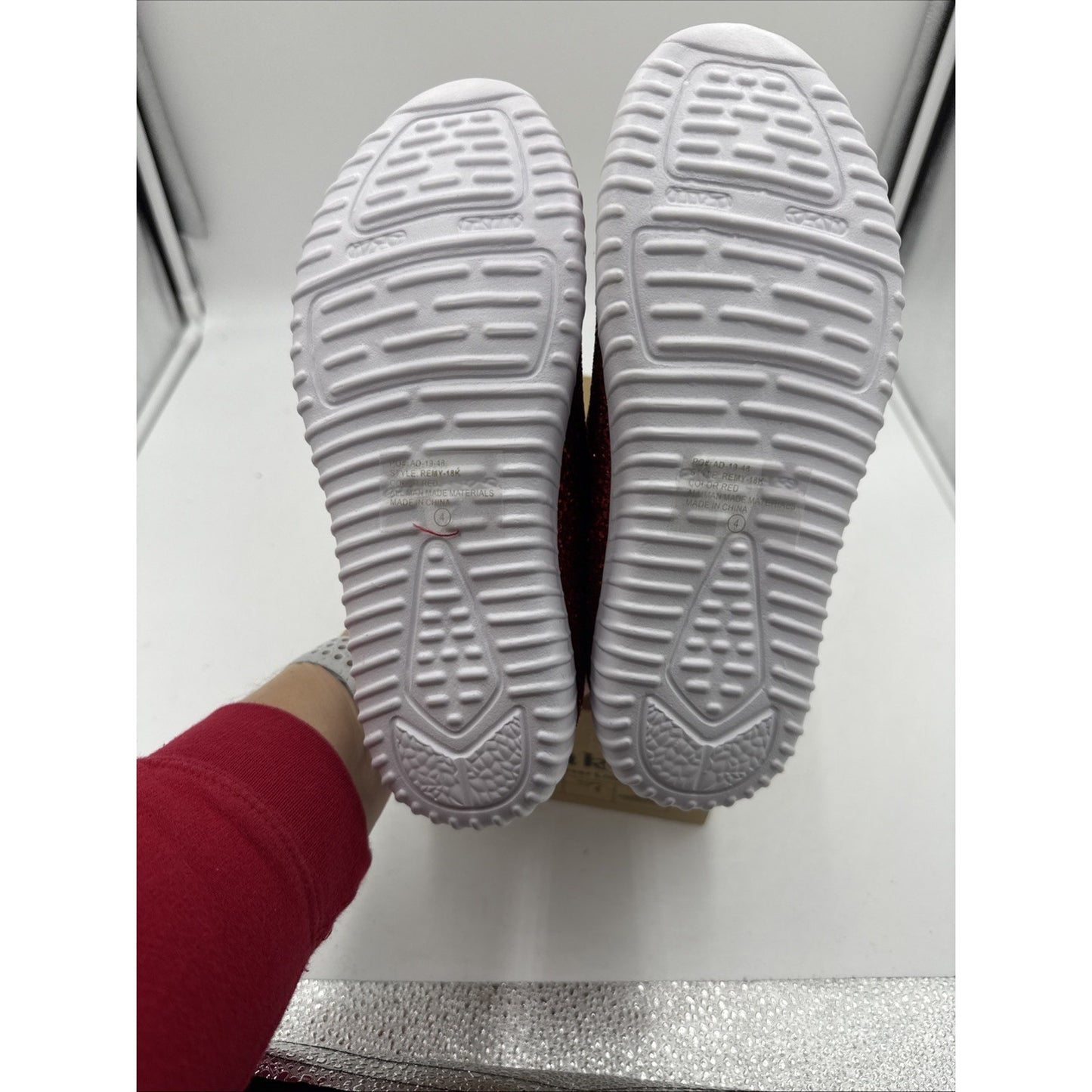 Size 4 Red Remy-18k Link By Forever Link