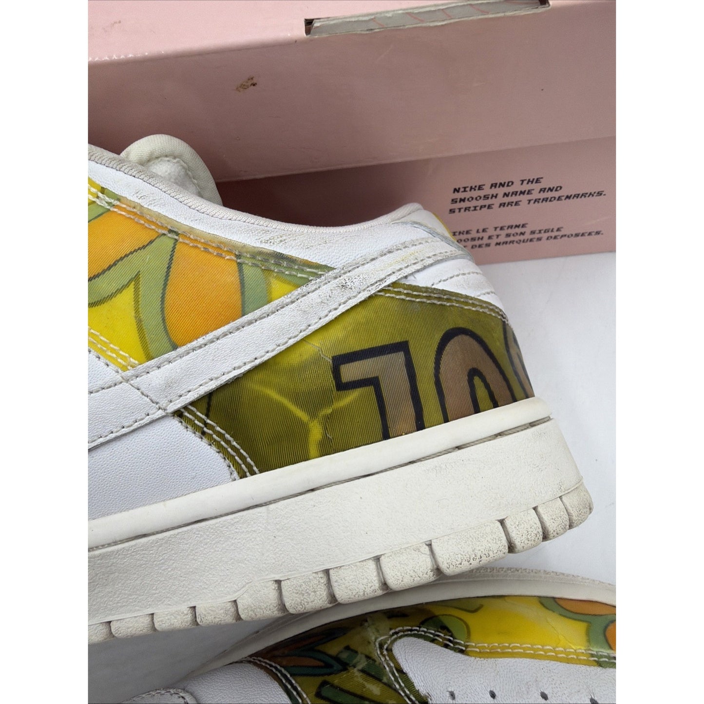 Size 9.5 - Nike Dunk Pro SB Low De La Soul
