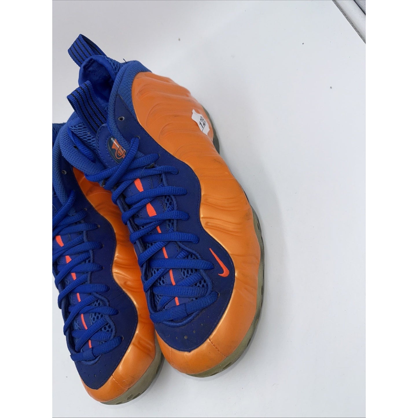 Size 10.5 - Nike Air Foamposite One Knicks