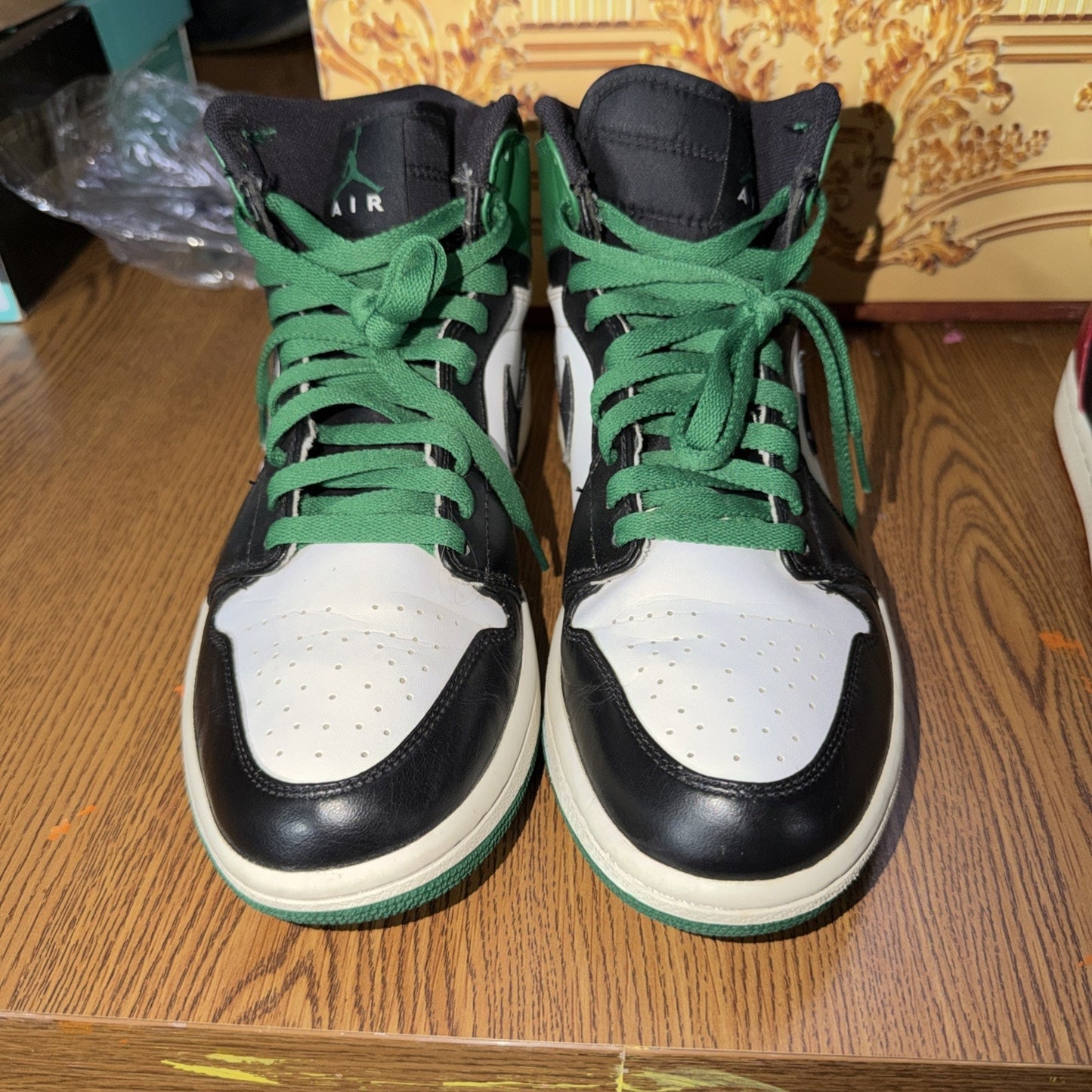 Size 8 - Air Jordan 1 Retro High Boston Celtics