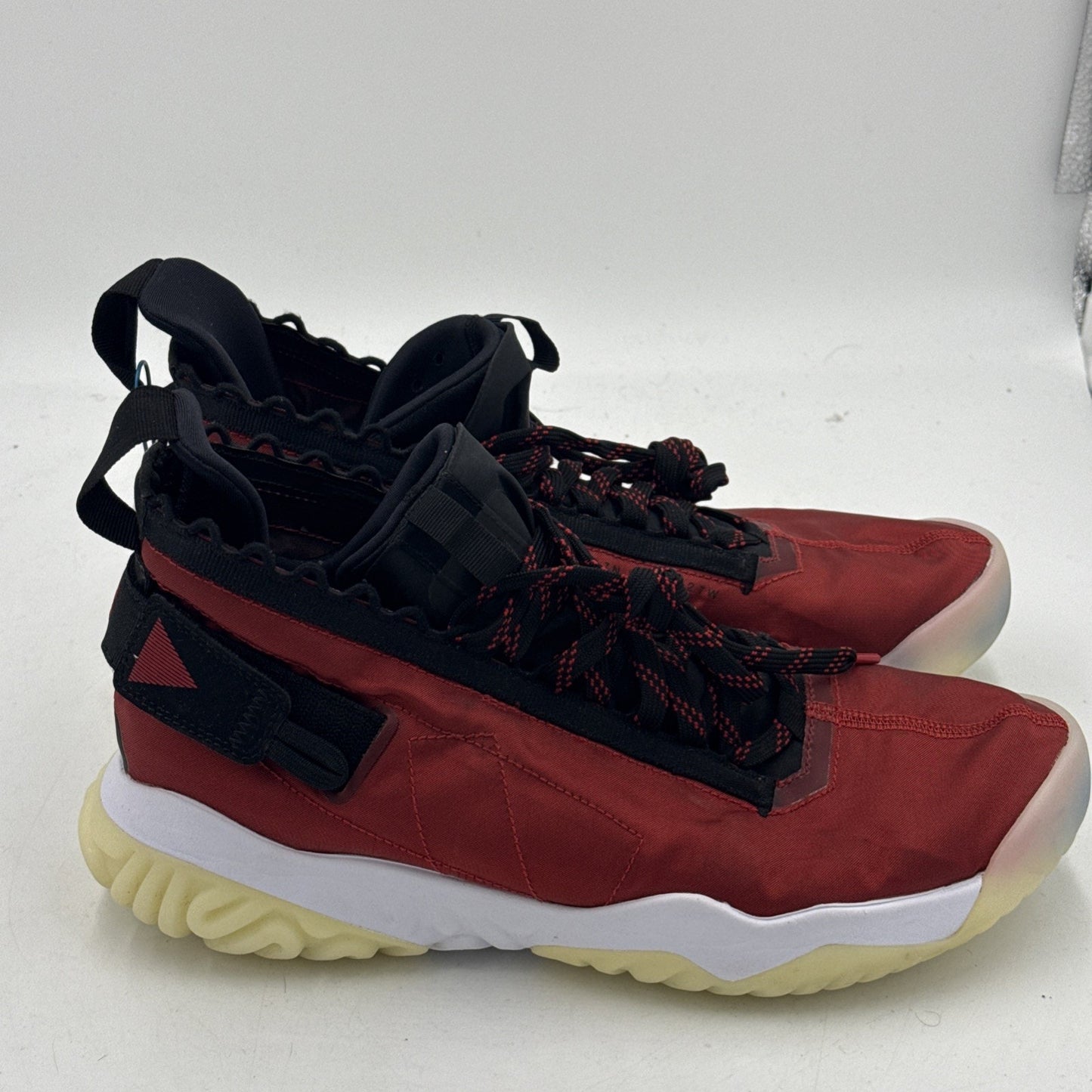 Size 10 - Air Jordan Proto React University Red, Black, White Sample promo