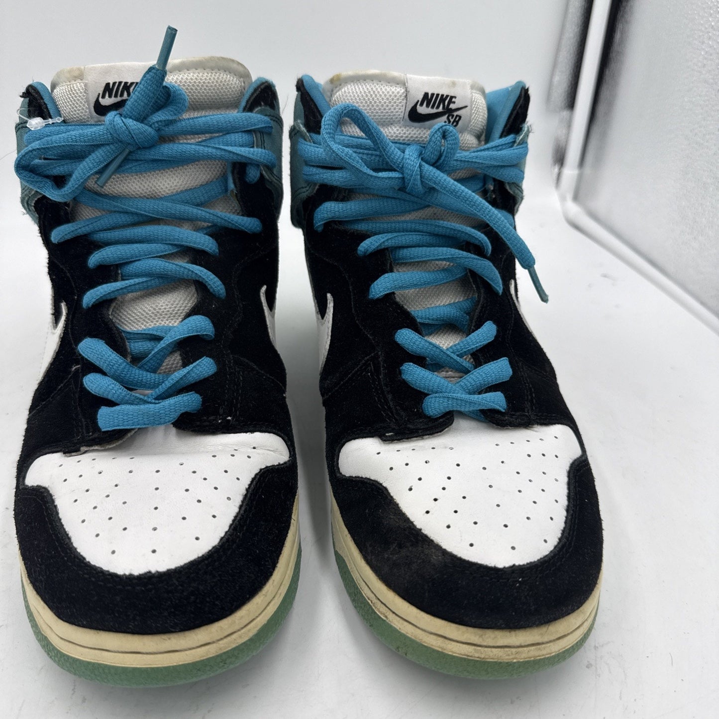 Size 11 - Nike Dunk Pro SB High Send Help