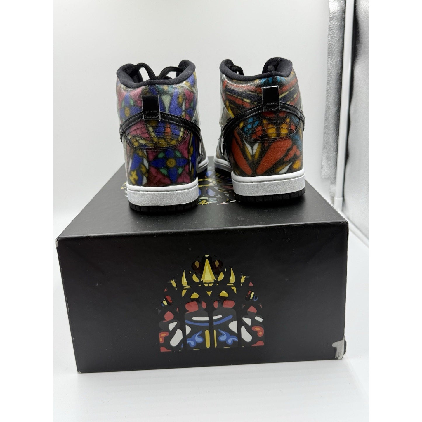 Size 8.5 - Nike Concepts x SB Dunk High Stained Glass With The Special Box