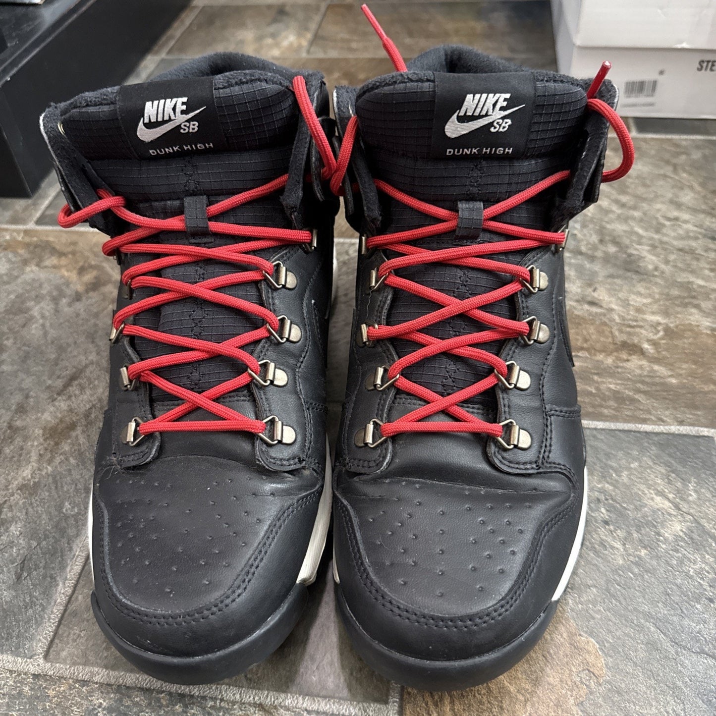 Size 10.5 - Nike Dunk SB High Sail Black Boot