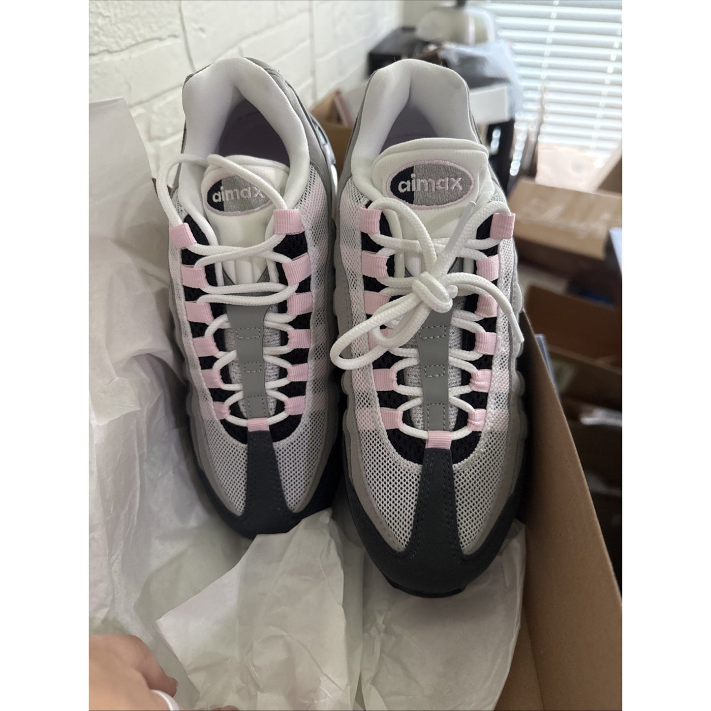 Nike Air Max 95 Gunsmoke Pink Foam Size 7