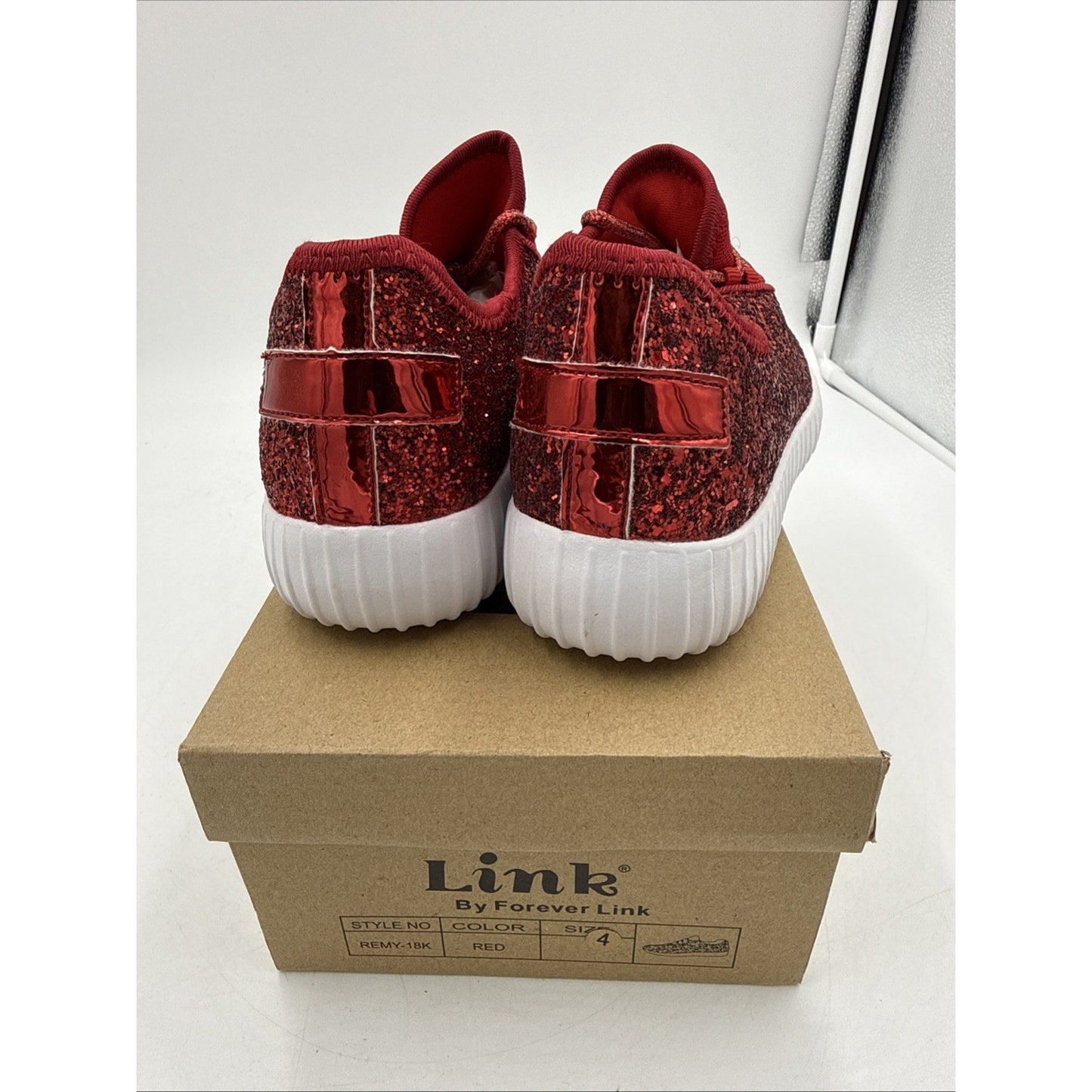 Size 4 Red Remy-18k Link By Forever Link