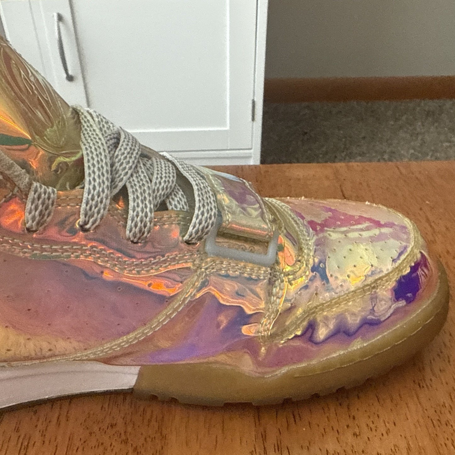 Size 9.5 - Nike Air Trainer 1 PRM QS Mid Nike Knows Super Bowl Hologram NBS026