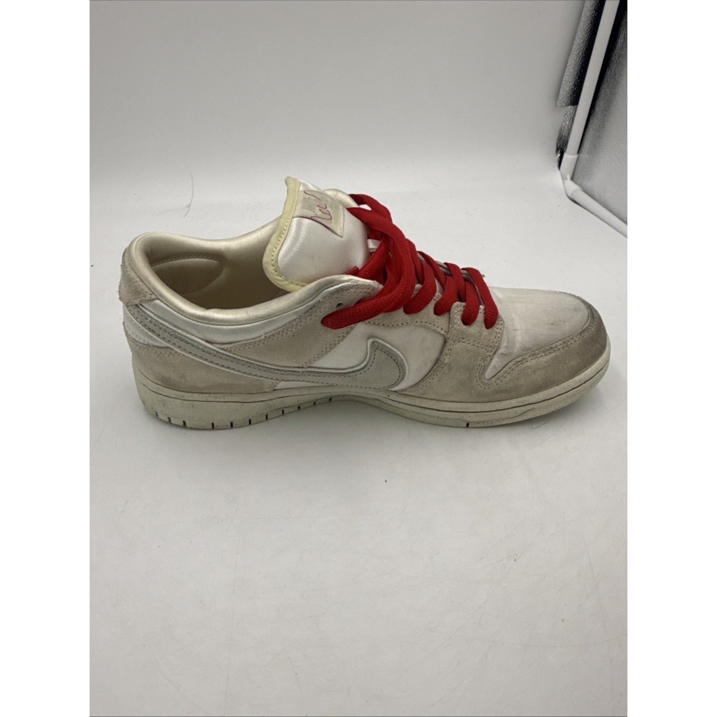 Size 9 - Nike Dunk Premium SB Low City of Love Collection - Light Bone