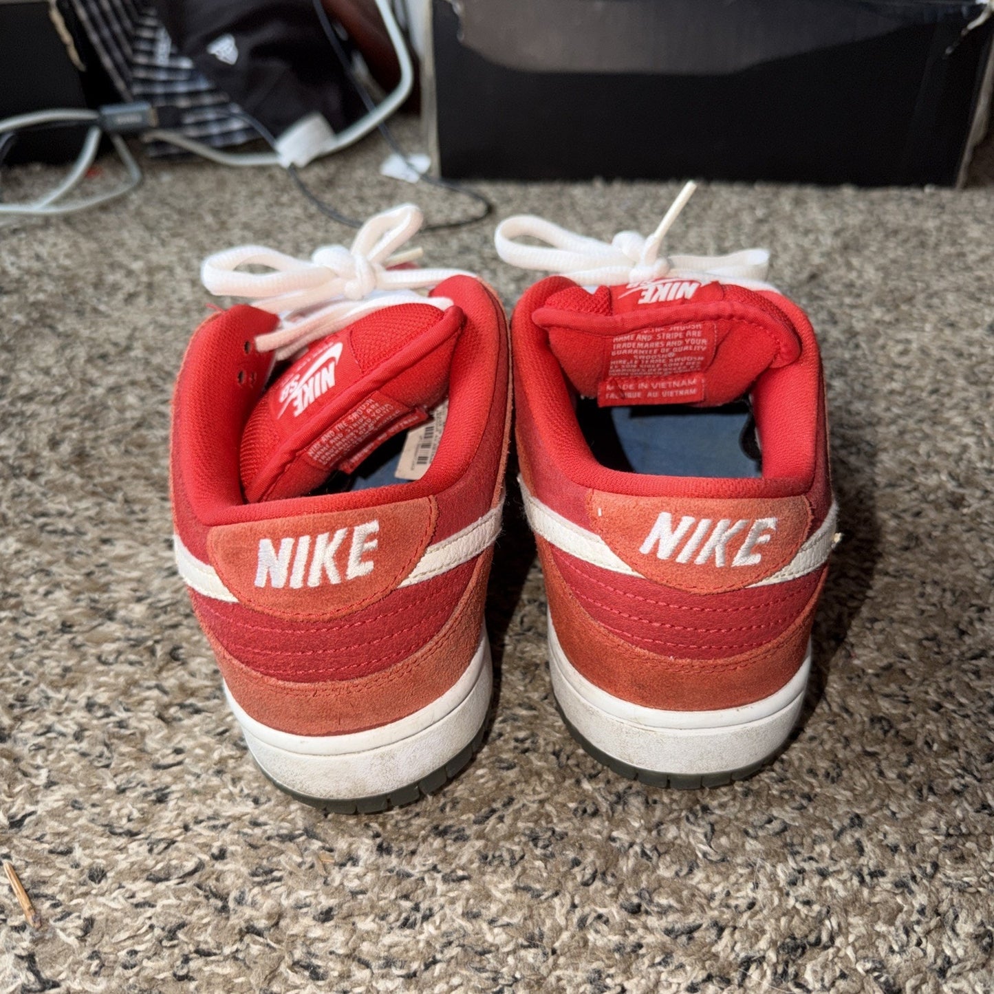 Size 9 - Nike Dunk Pro SB Low Challenge Red