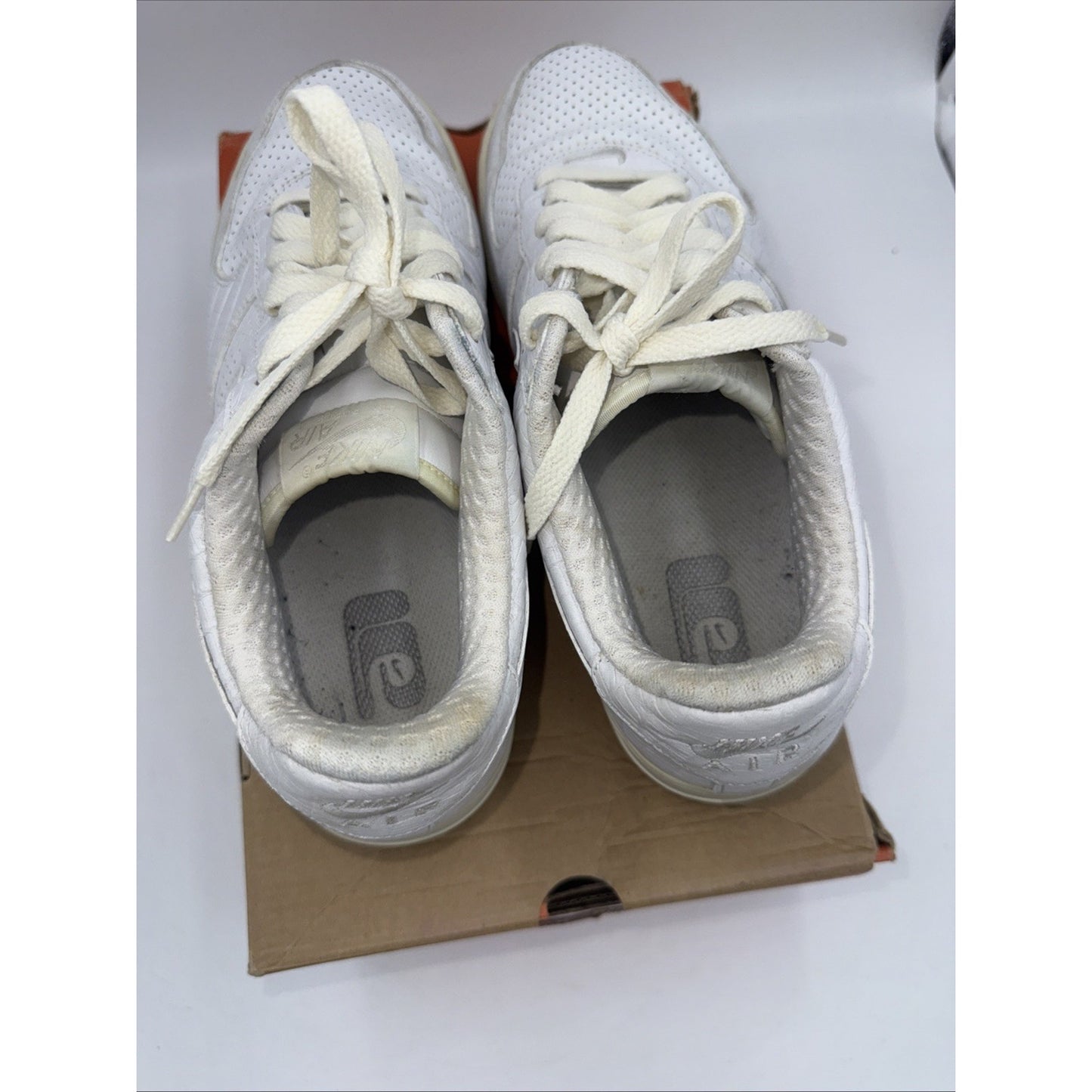 Size 9 - Nike Air Force 1 Premium White 2006 BS813