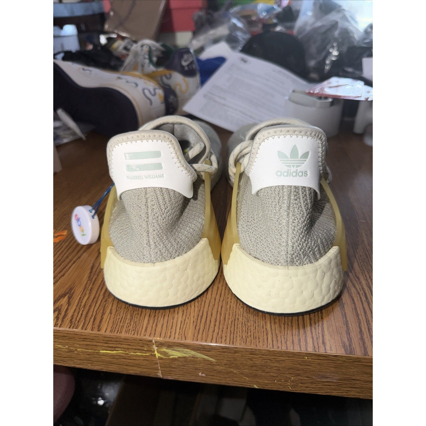 Sample Tagged adidas NMD Hu Pharrell Sesame Q46468 Men’s Size 9 Used