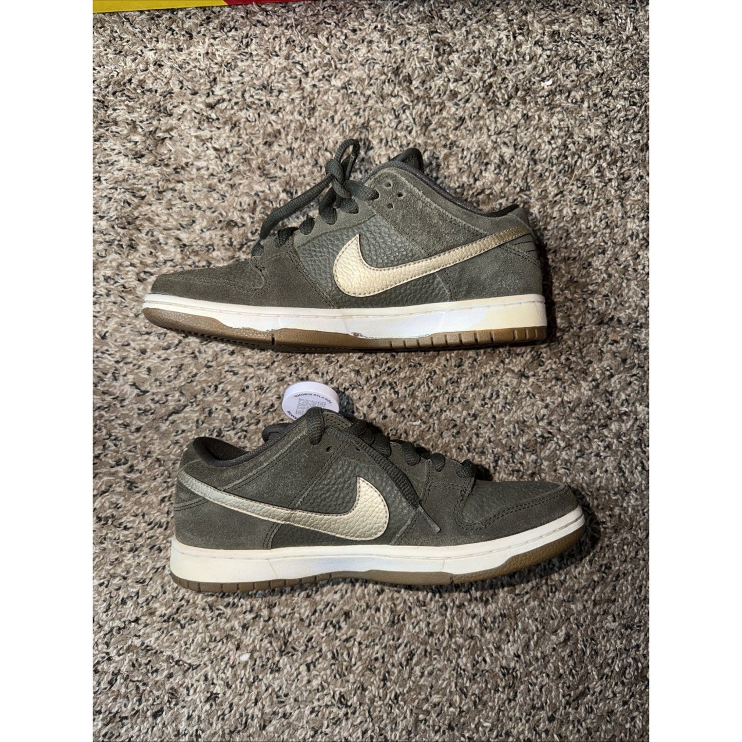 Size 6 - Nike Dunk Pro SB Low Sequoia White Gum
