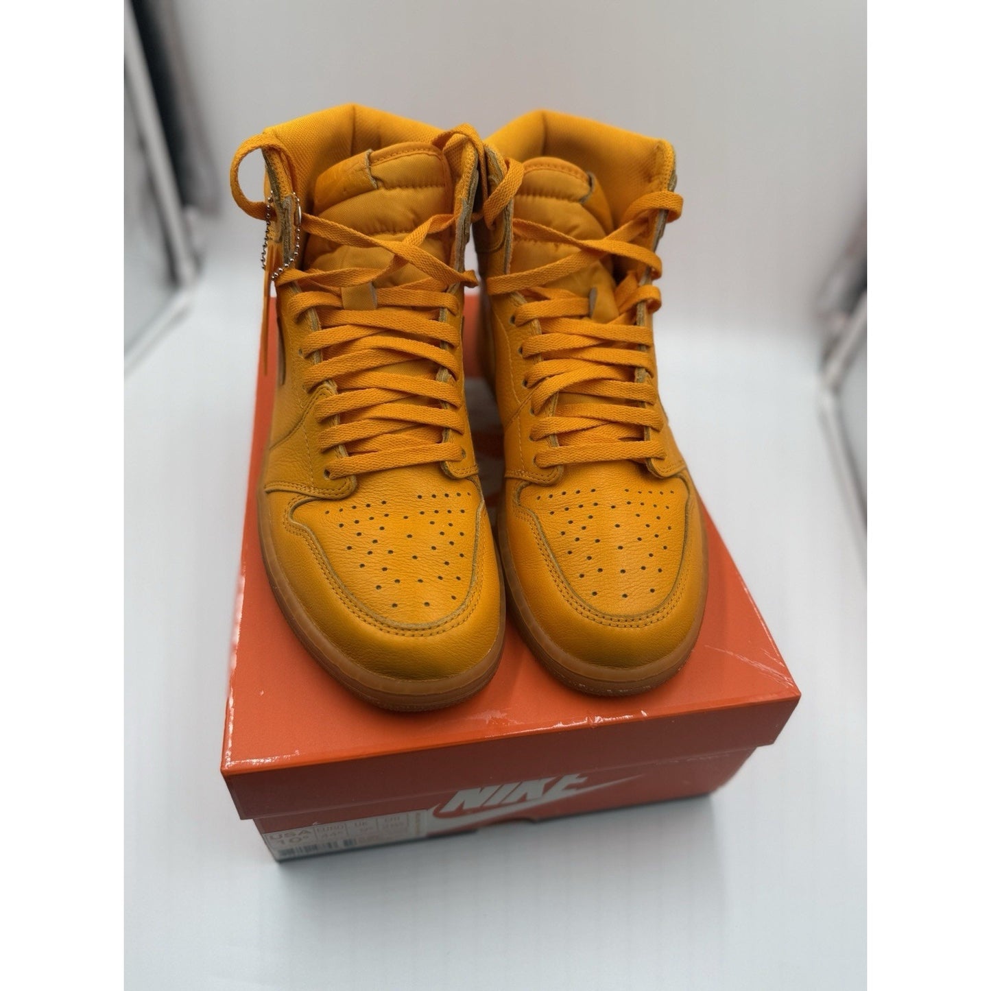 Size 10.5 - Air Jordan 1 Retro OG G8RD High Orange Peel