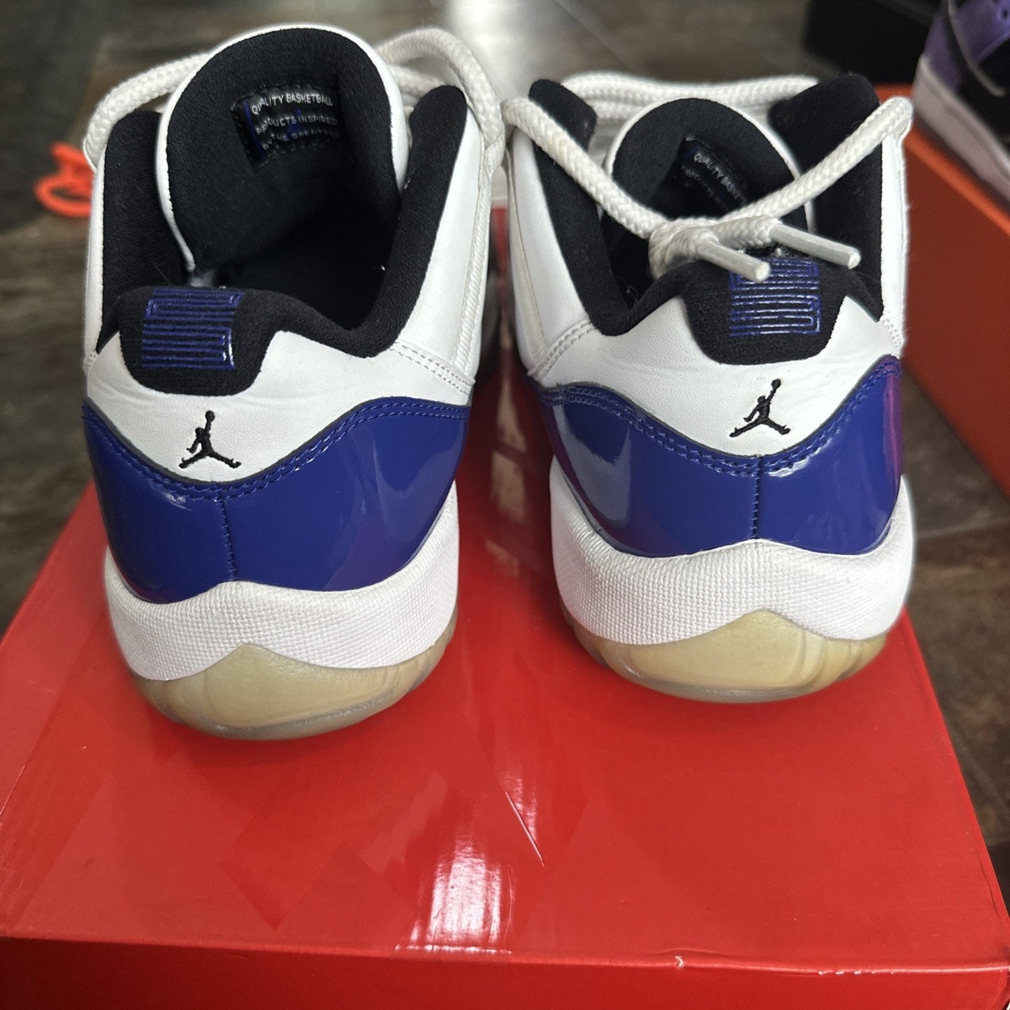 Size 10 - Air Jordan 11 Retro Low Concord Sketch W