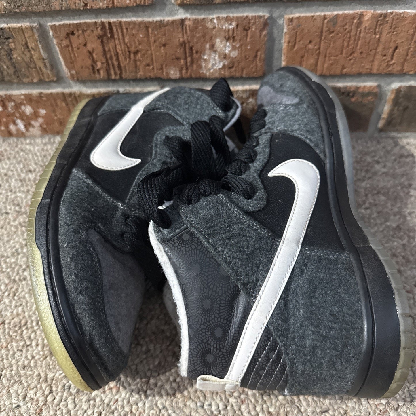 Size 8.5 - Nike Dunk SB Premier High Petoskey