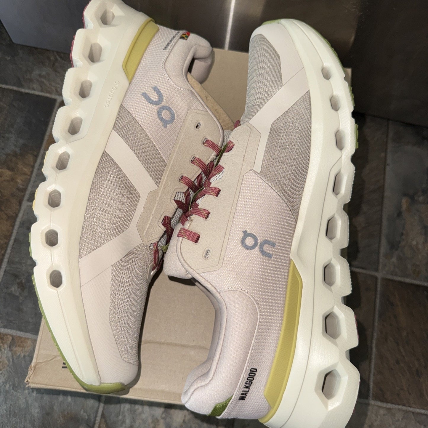 Size 13 Cloud runner 2 WalkGood LA Sand/Flax