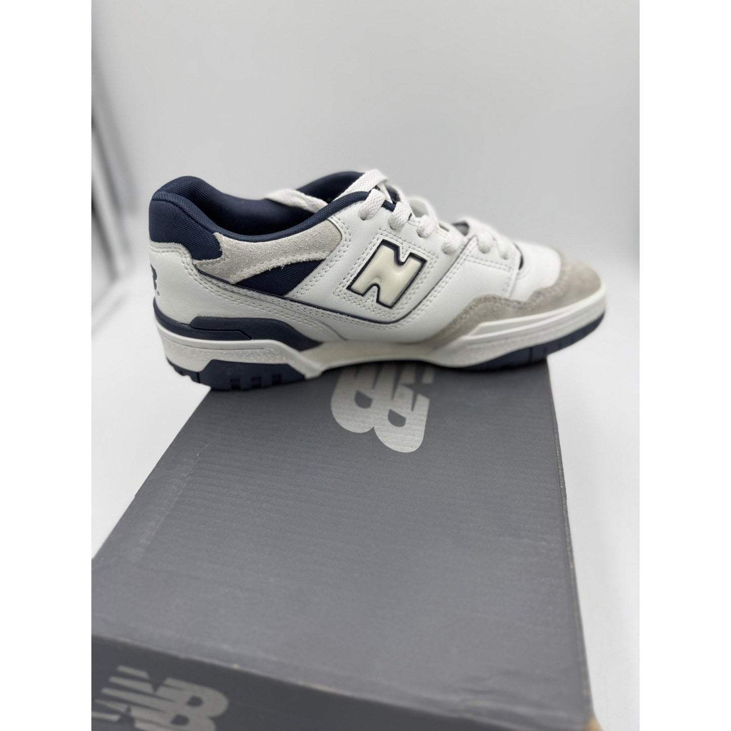 Size 6Y - New Balance 550 White Vintage Indigo (GS) GSB550TG Pre-Owned