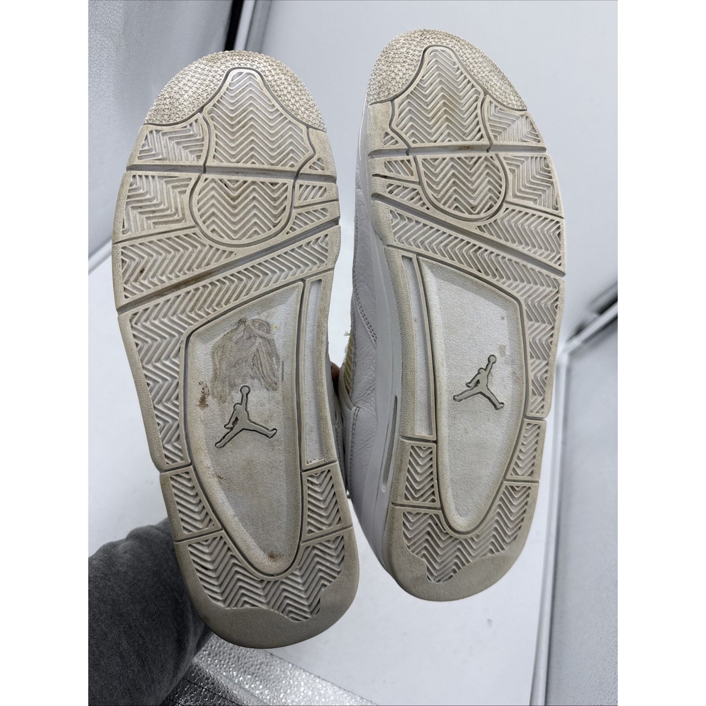 Size 13 - Jordan 4 Retro Mid Pure Money