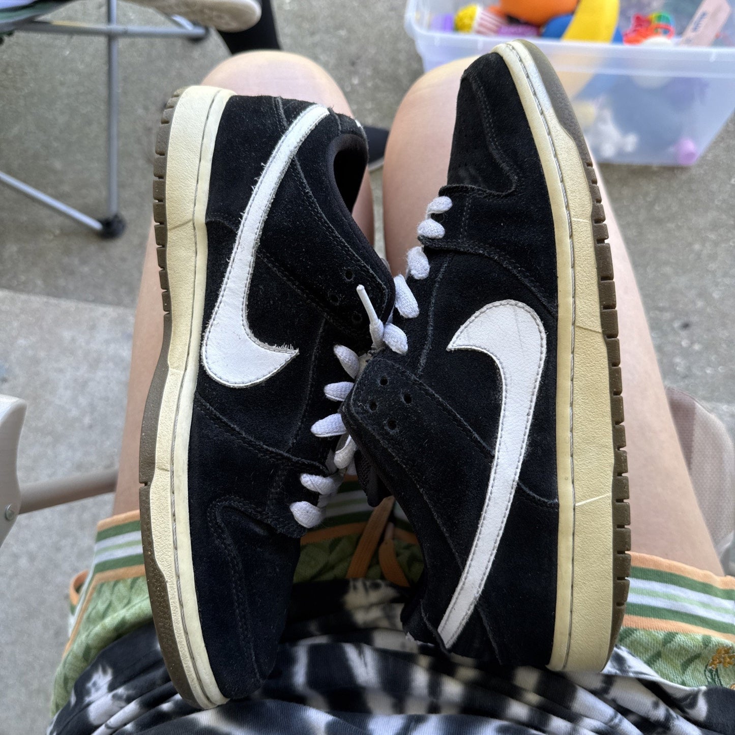 Nike SB Dunk Low Pro Shoes Mens Size 10 Black White Gum Suede Skate 304292-016
