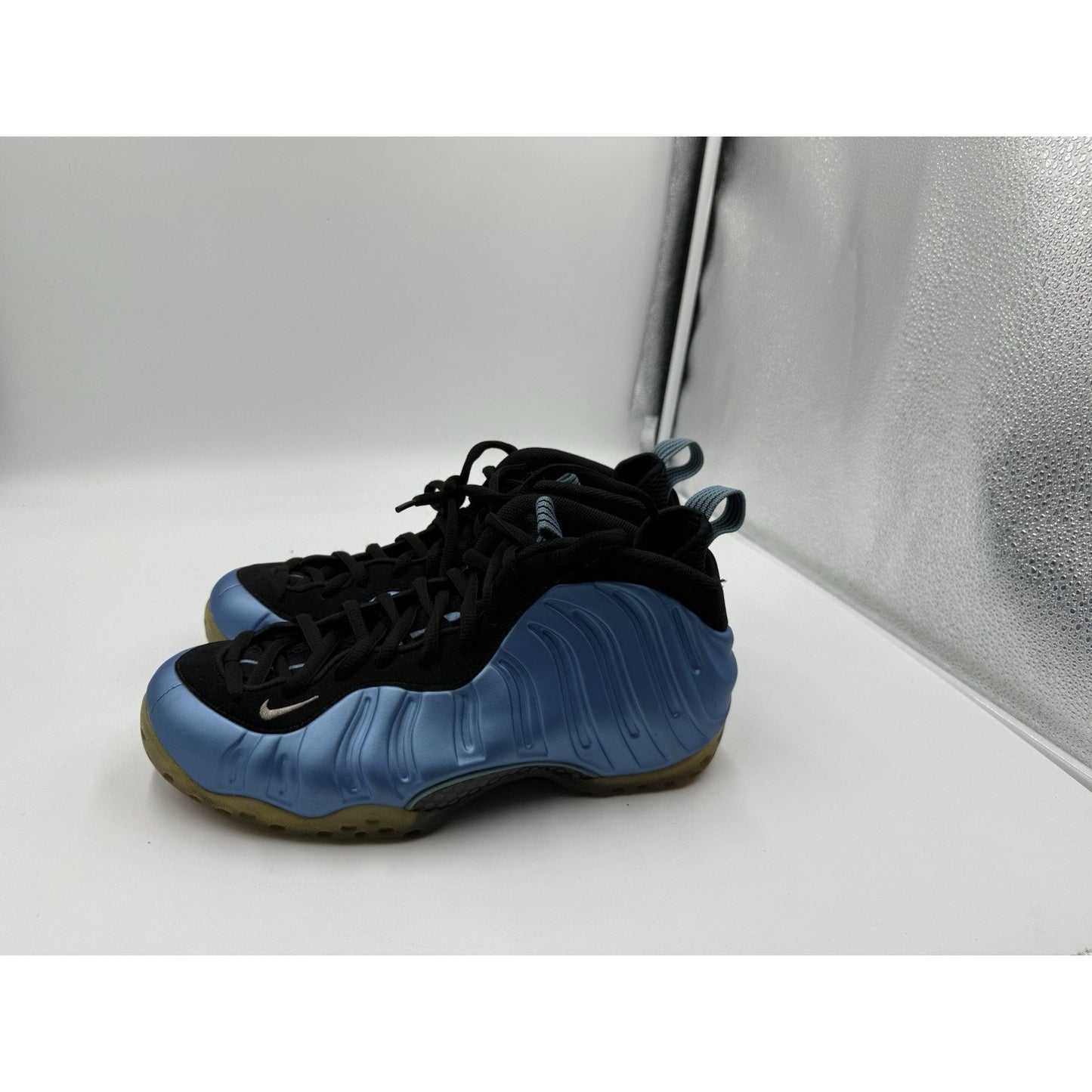 Size 9 - Nike Air Foamposite One University Blue