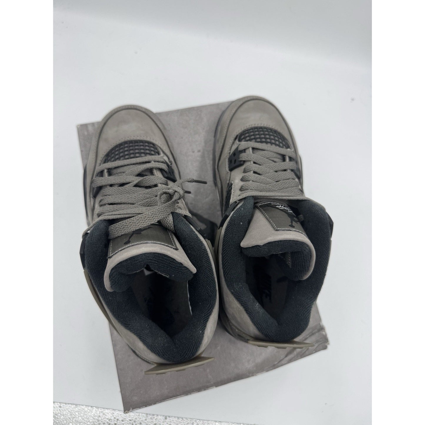 Size 5y Jordan 4 Retro Cave Stone ib4171-200