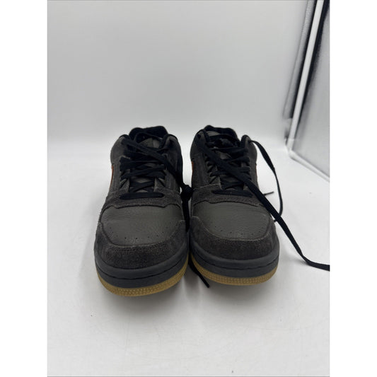 Size 10 - Nike Zoom Air Delta Force Gray