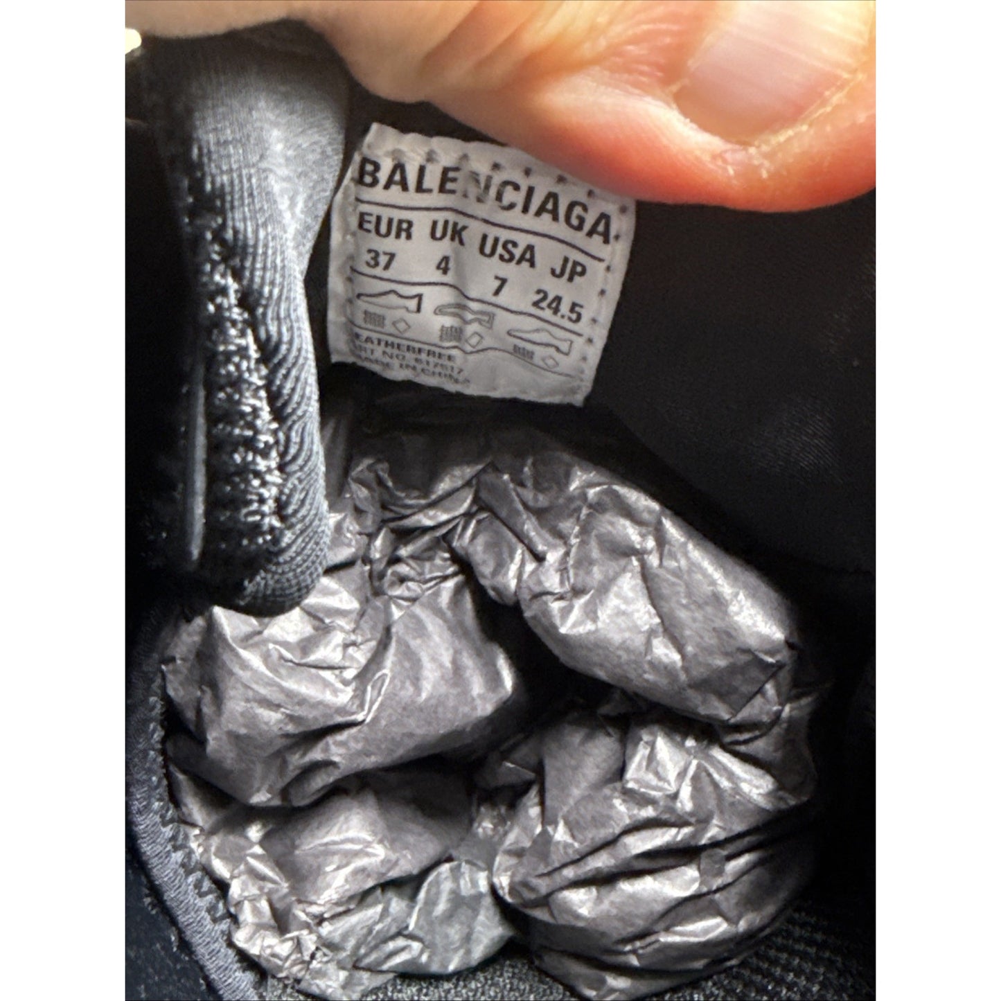 Size 7 - Balenciaga Tyrex Low Black Red W
