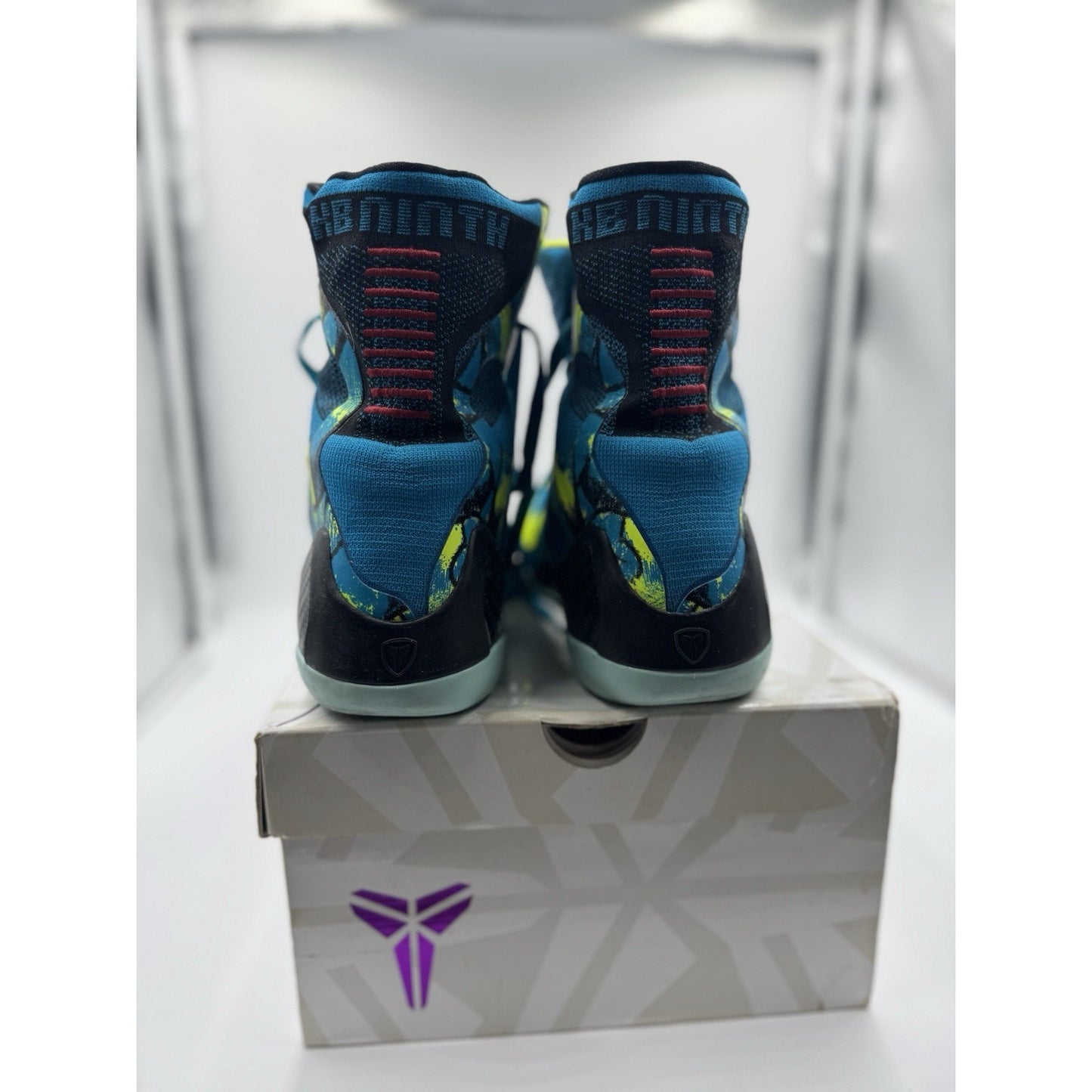 Size 10 Kobe 9 Elite Perspective 630847-400 BS628