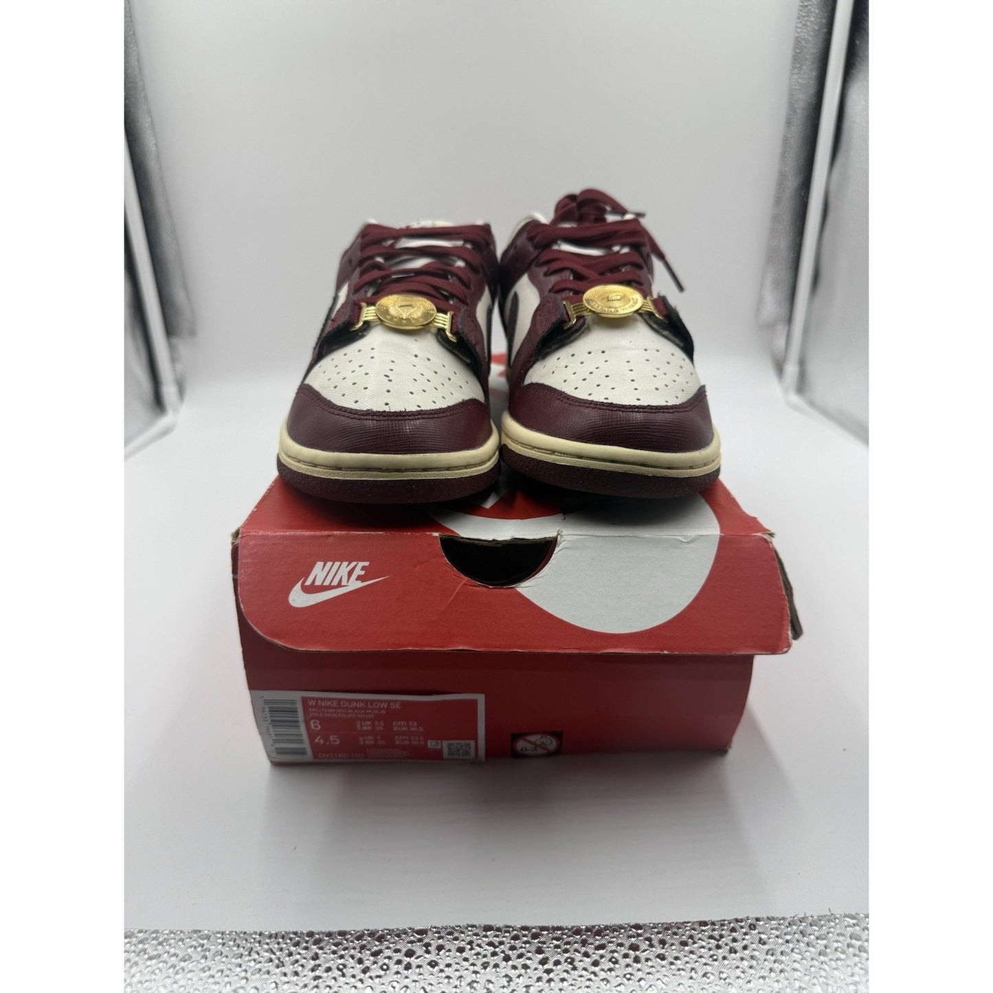 Size 5 - Nike Dunk SE Low Sisterhood - Team Red W