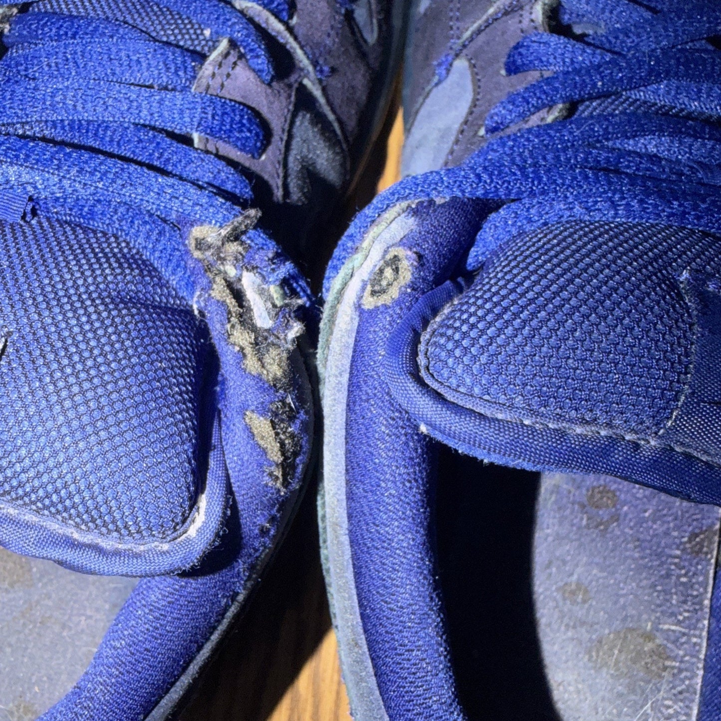 Size 10 Nike SB Dunk Low Once in a Blue Moon