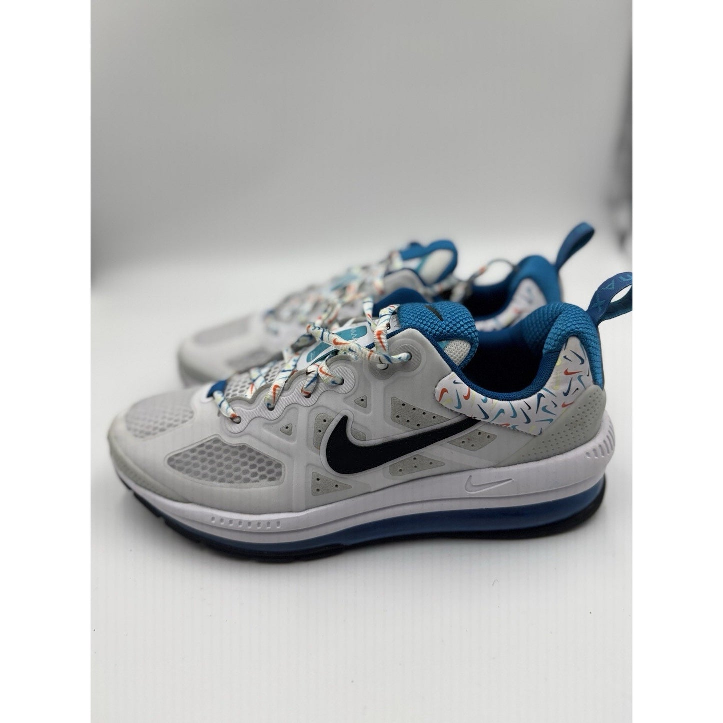 Size 7Y (GS) - Nike Air Max Genome Low Swooshfetti NBS290
