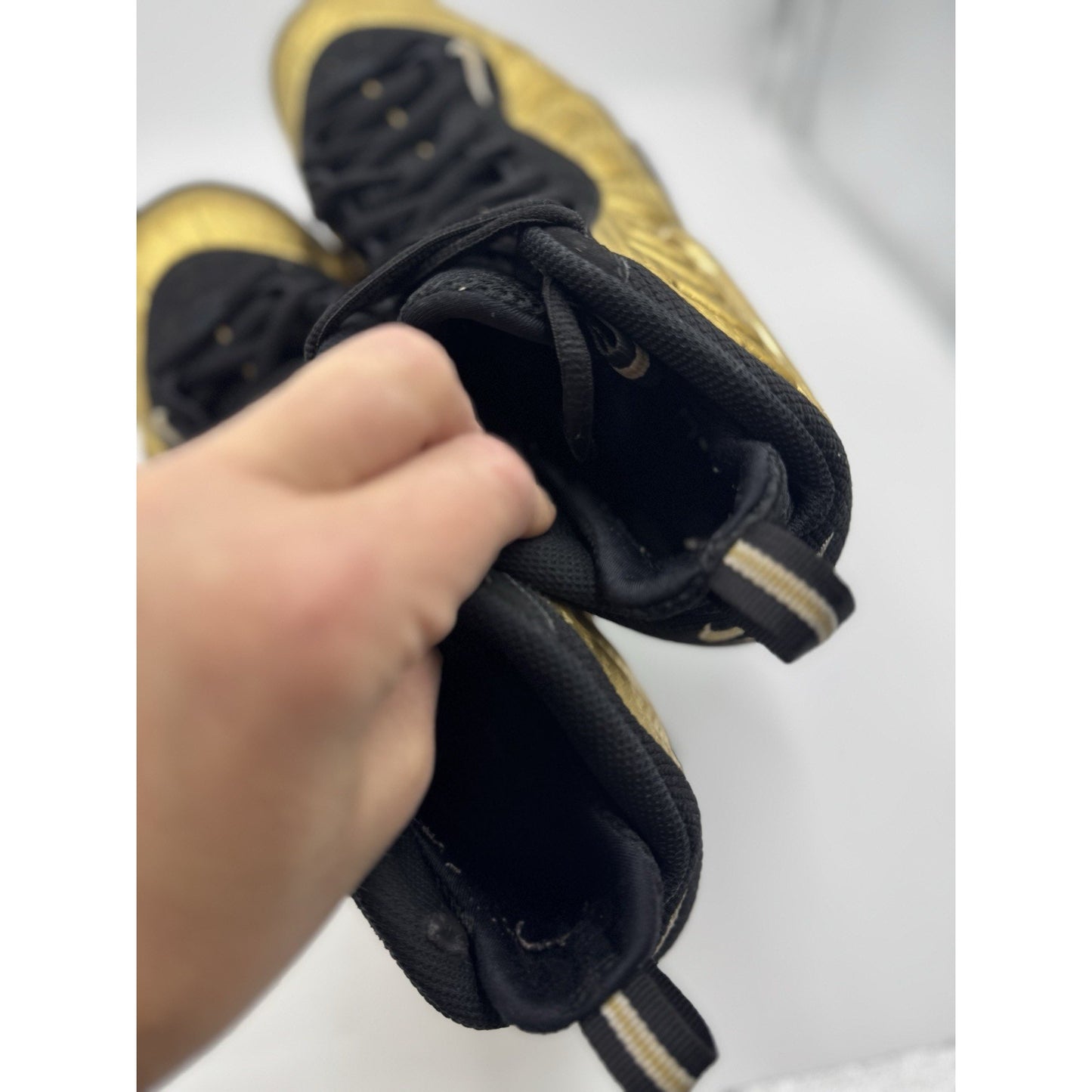 Size 5.5 (GS) - Nike Little Posite Pro Mid Metallic Gold Very Rare