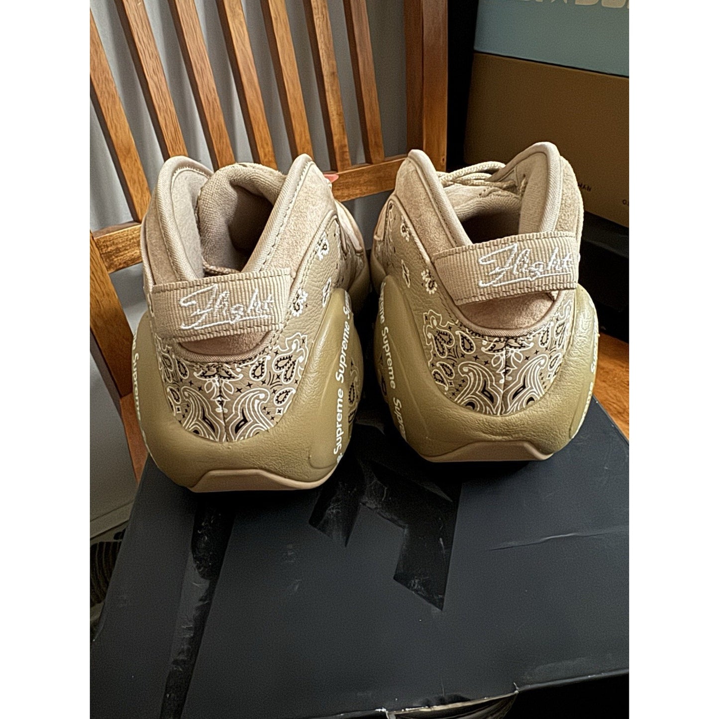 Size 8 - Nike Supreme x Air Zoom Flight 95 SP Hemp BS303