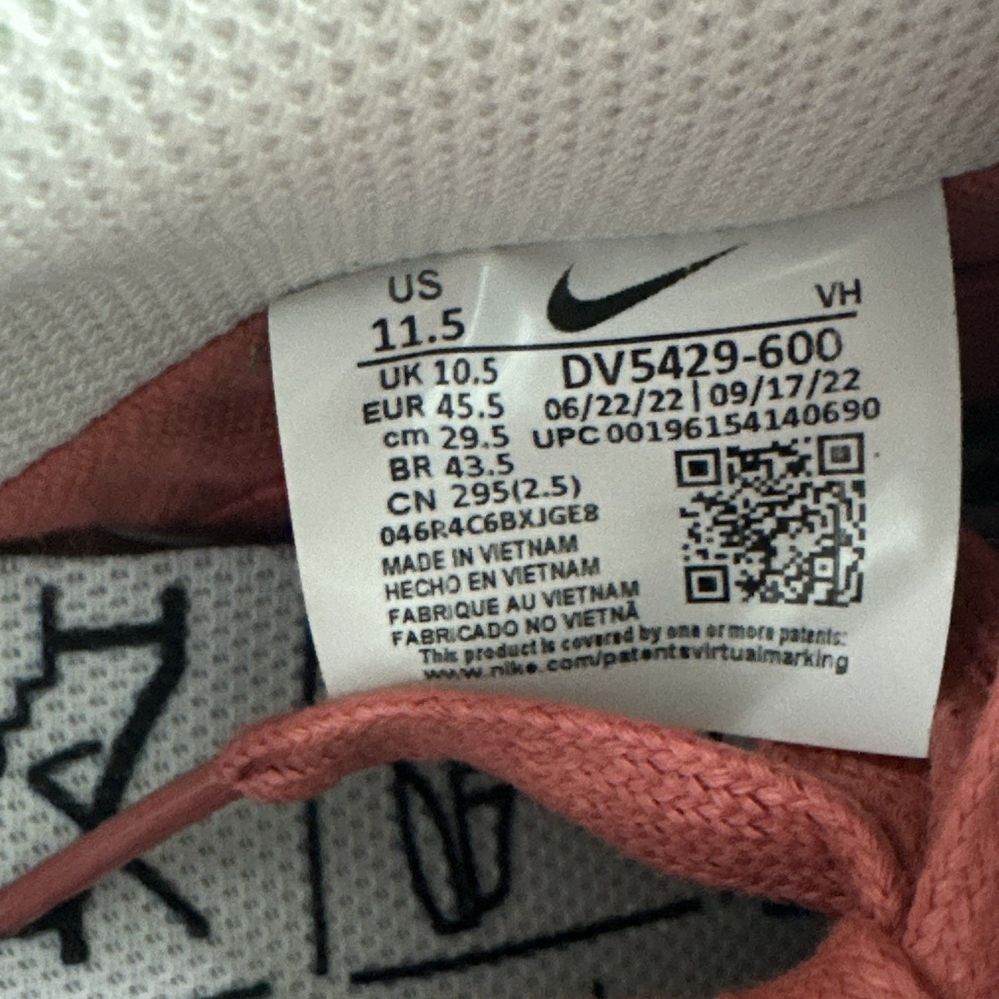 Size 11.5 - Nike Dunk Low SB Adobe 2023