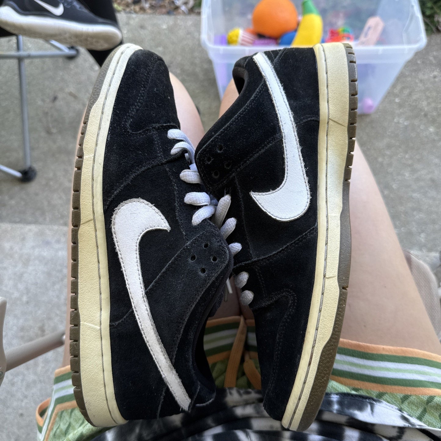 Nike SB Dunk Low Pro Shoes Mens Size 10 Black White Gum Suede Skate 304292-016