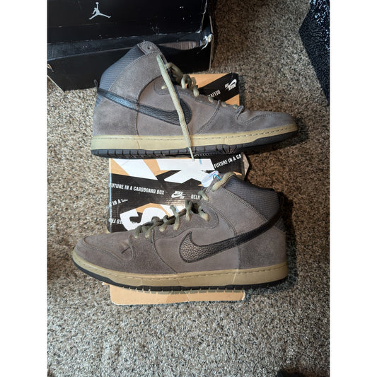 Size 15 - Nike SB Dunk High Anthracite Matte Olve - Pre-Owned