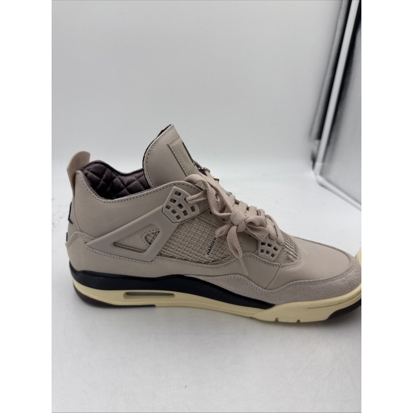 Size 12.5 W - A Ma Maniére x Air Jordan 4 Retro While You Were Sleeping 11 M