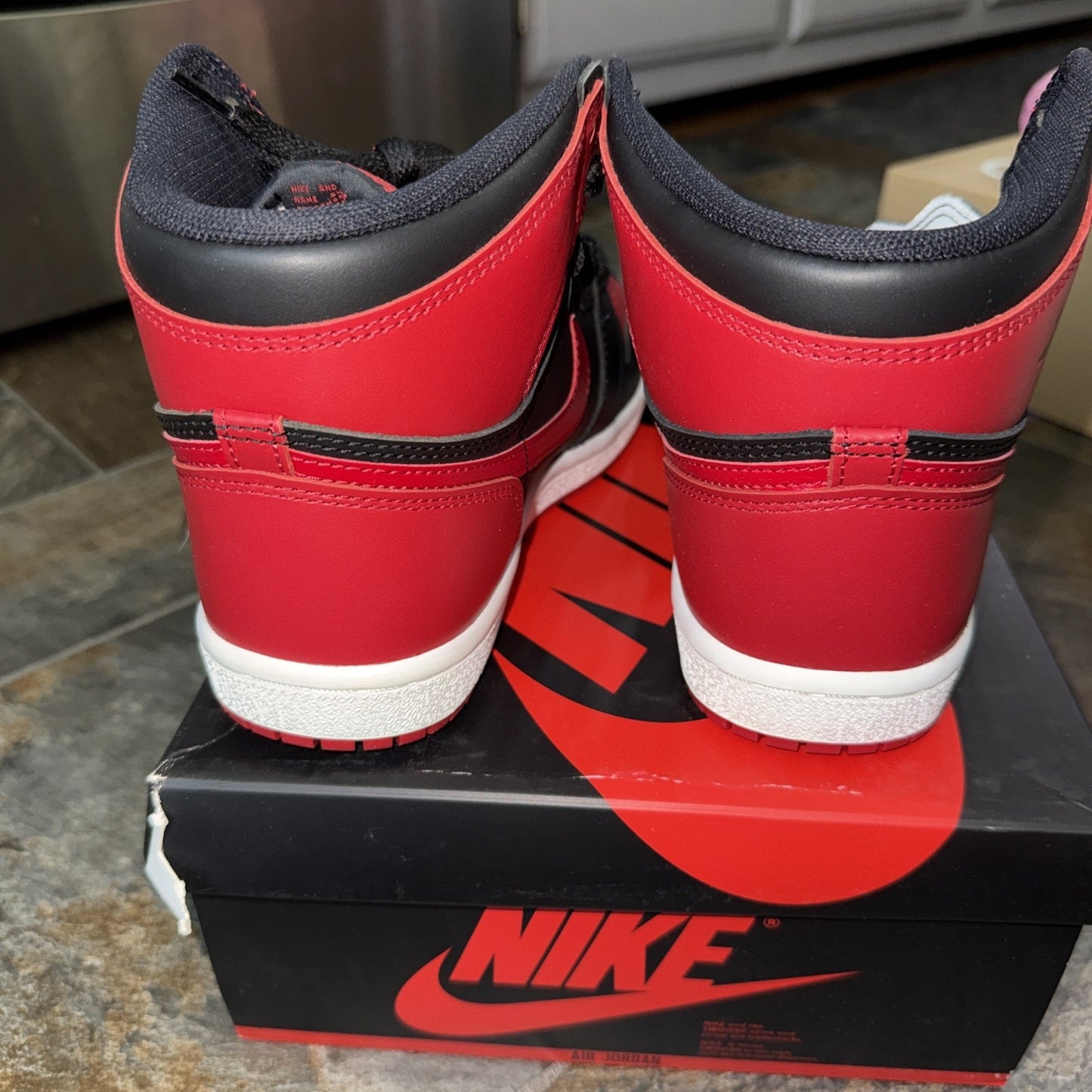 Size 9.5 - Air Jordan 1 Retro '85 OG 2025 High Bred / Banned