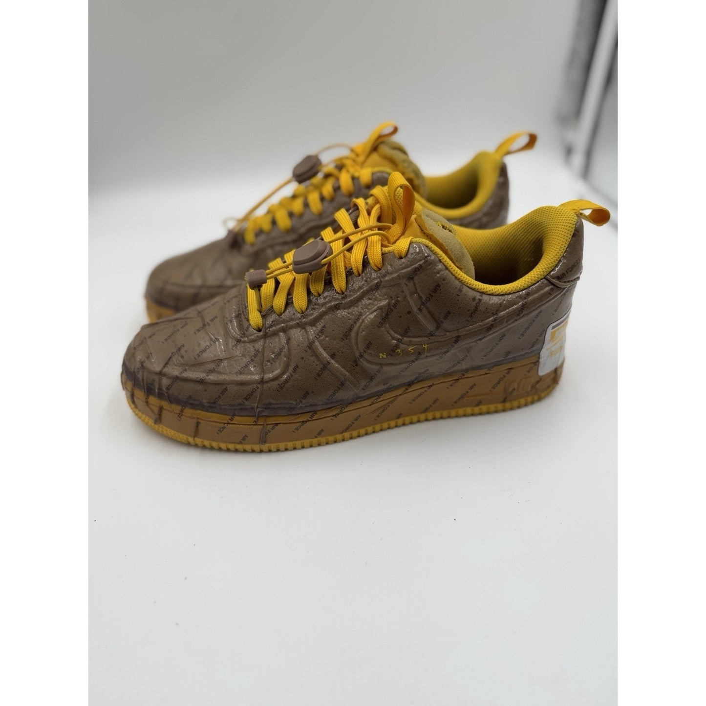 Size 9.5 - Nike Air Force 1 Experimental Low Parcel Service NBS270