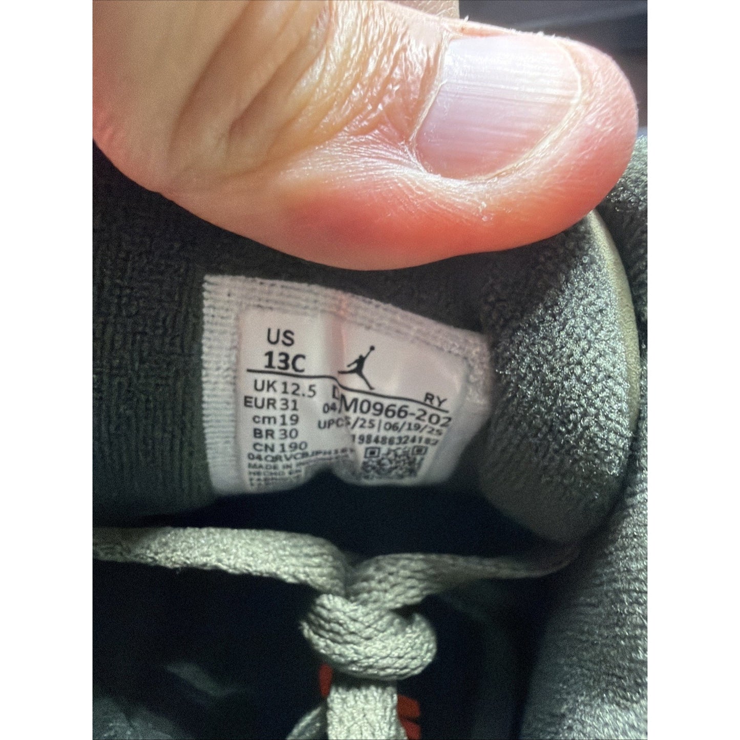 PRE SCHOOL JORDAN 3 RETRO MEDIUM OLIVE_MEDIUM OLIVE/SEQUOIA DM0966-202-SIZE 13