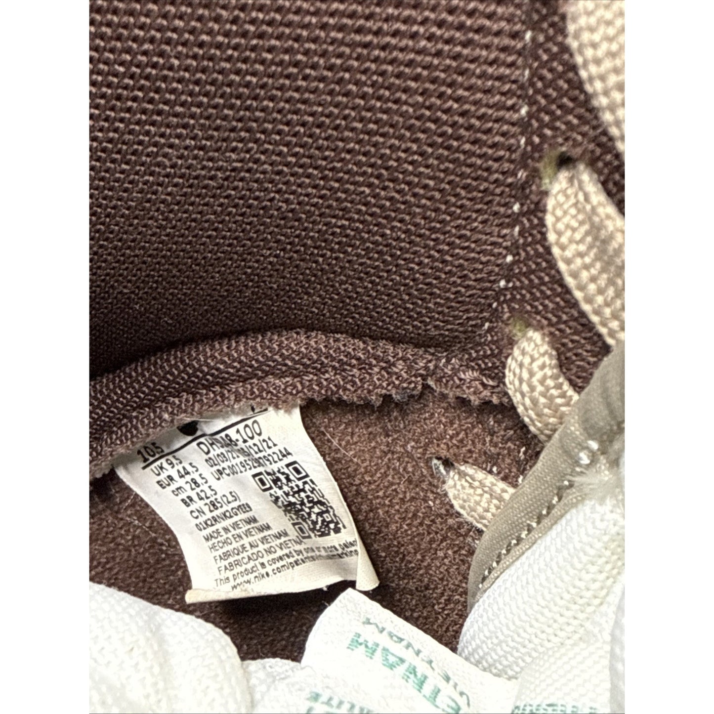 Size 10.5 - Nike Dunk High Light Chocolate