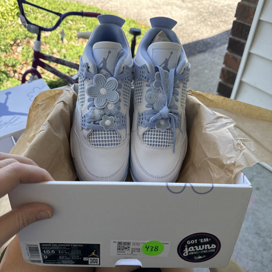 Size 10.5 - Air Jordan 4 Retro Forget Me Not W