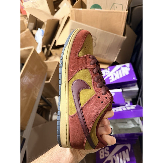 Size 8.5 - Nike Dunk SB Low Dark Team Red Olive Flak