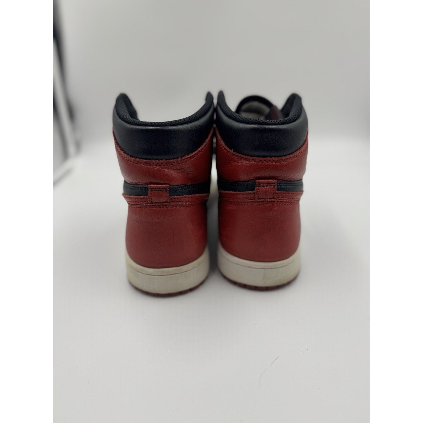 Size 11.5 - Jordan 1 Retro OG High Banned, Bred NBS316