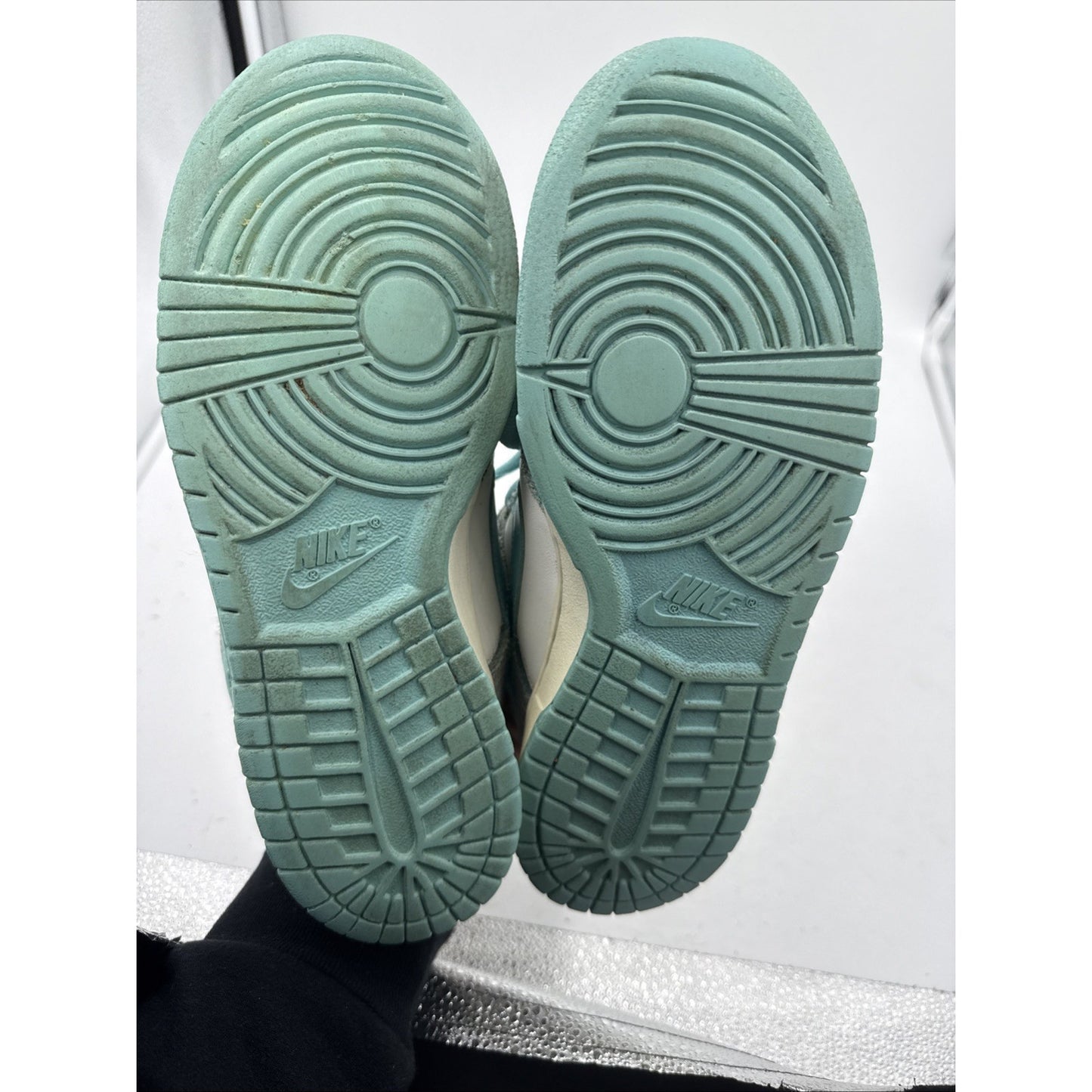Size 9 - Nike Dunk Premium SB Low High Hair