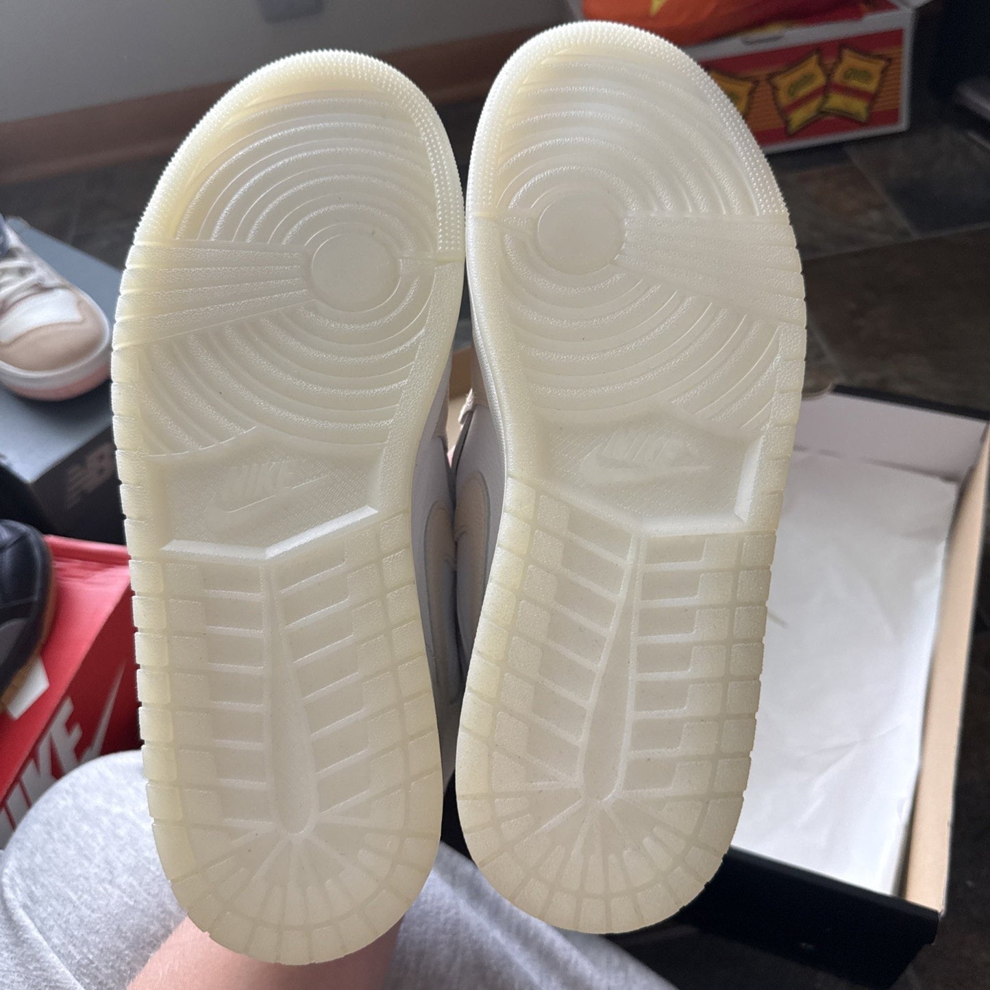 Size 12 - Air Jordan 1 Mid Easter