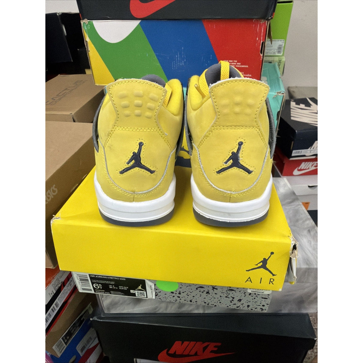 Size 6.5y - Jordan 4 Retro GS Tour Yellow 2021 - 408452700 BB