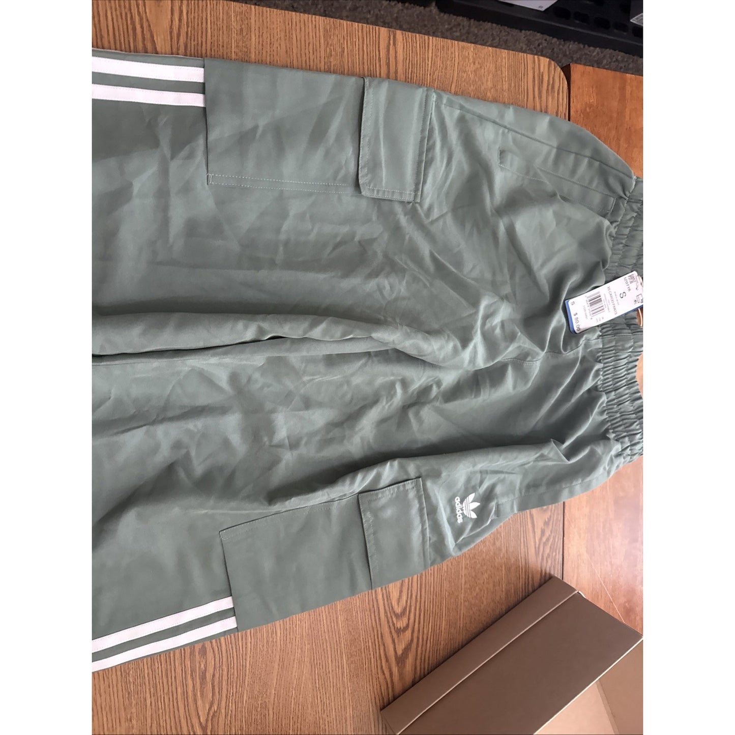 ADIDAS WOMEN'S 3S CARGO PANTS TRACE GREEN SIZE SMALL REG $80 NWT