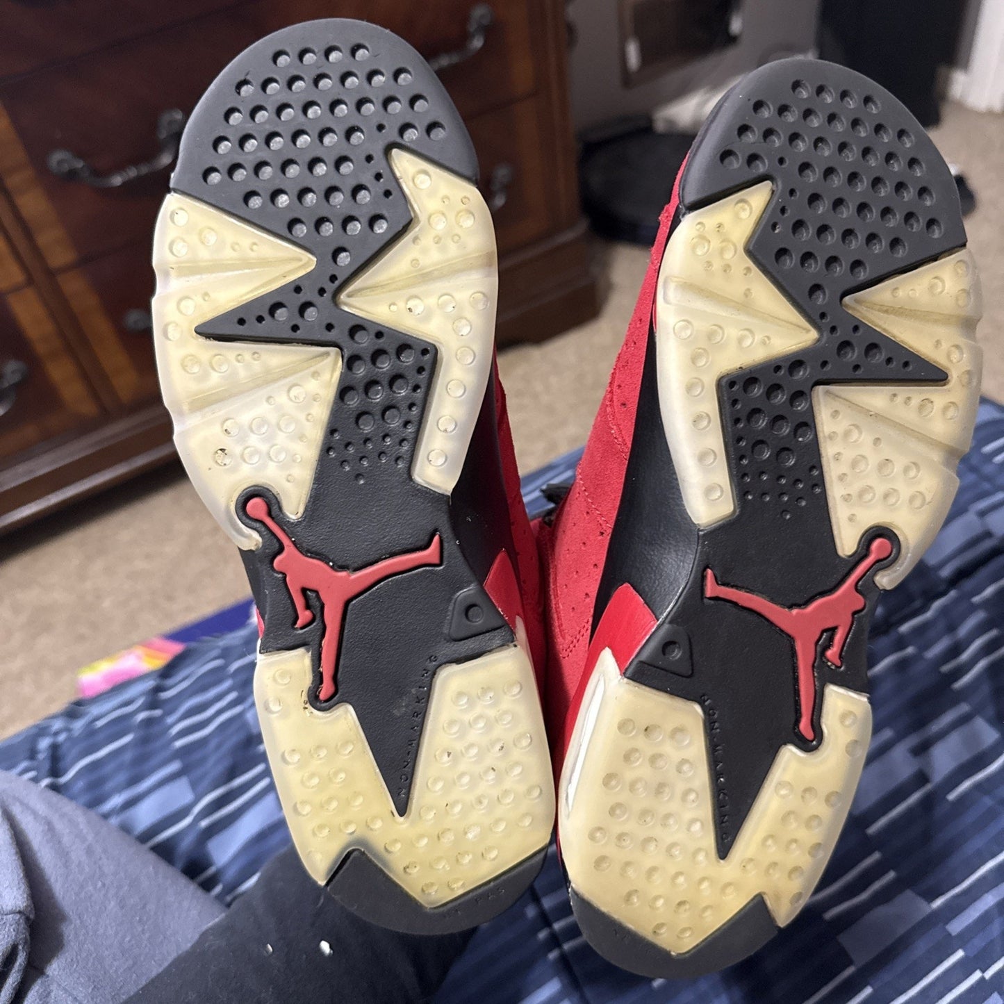 Size 6 (GS) - Jordan 6 Retro Mid Toro Bravo